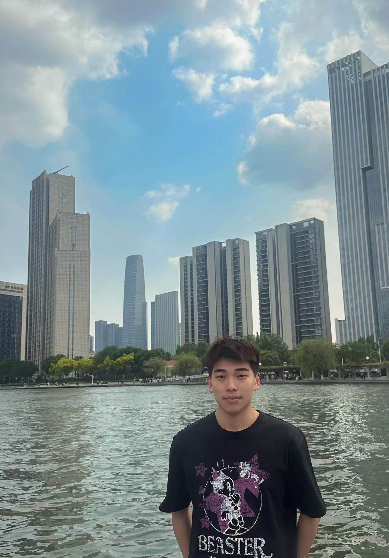 Wenzhuo Liu